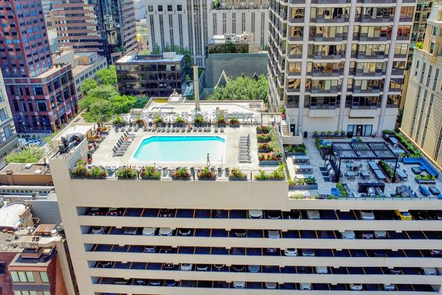 30 E Huron Street 3206, Chicago, IL 60611