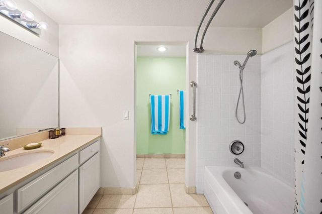 68390 Calle Barcelona, Cathedral City, CA 92234