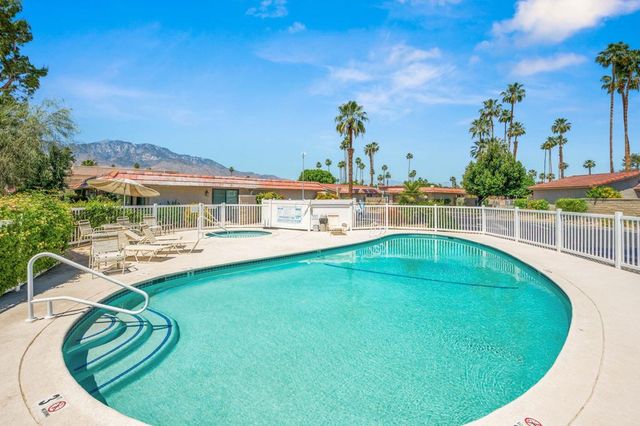 68390 Calle Barcelona, Cathedral City, CA 92234