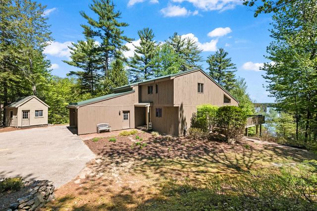 18 Walker Pond Road, Conway, NH 03818