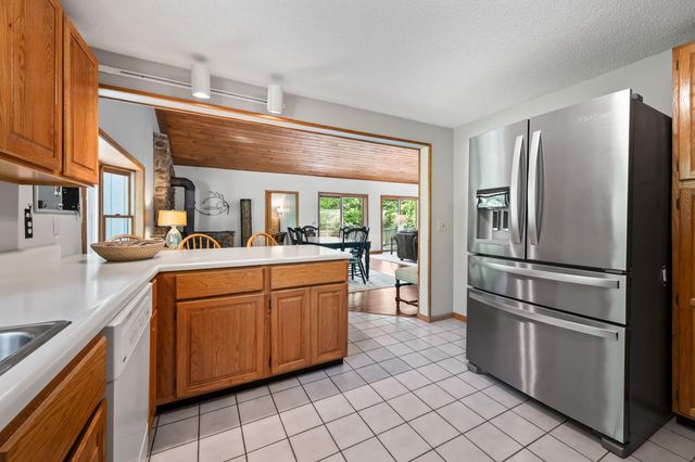 18 Walker Pond Road, Conway, NH 03818