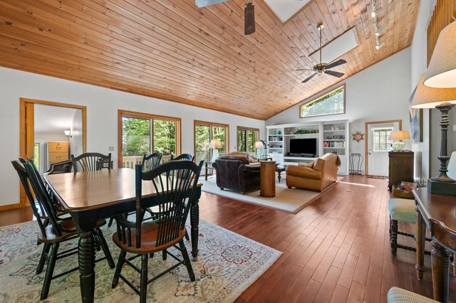 18 Walker Pond Road, Conway, NH 03818
