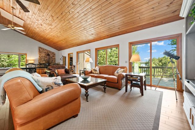 18 Walker Pond Road, Conway, NH 03818