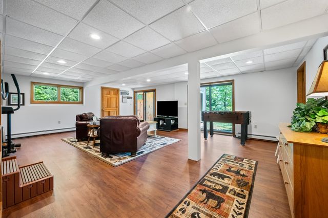 18 Walker Pond Road, Conway, NH 03818