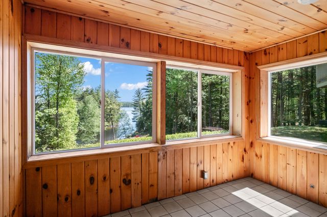 18 Walker Pond Road, Conway, NH 03818