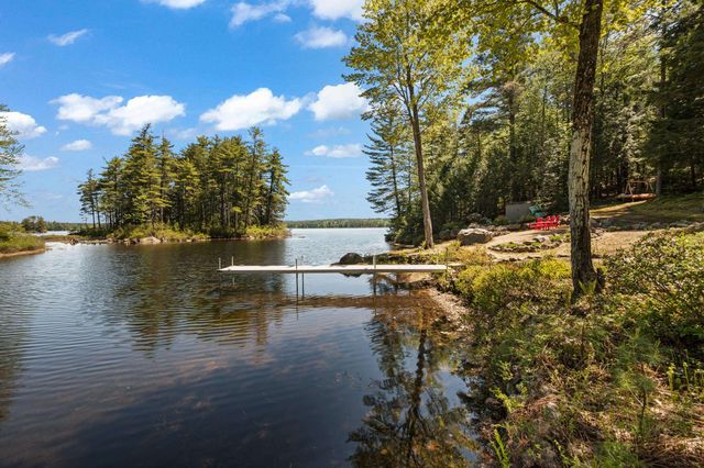 18 Walker Pond Road, Conway, NH 03818