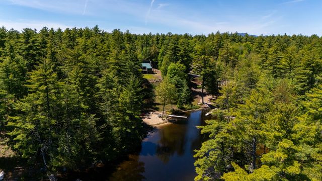 18 Walker Pond Road, Conway, NH 03818