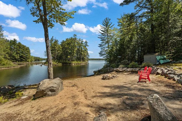 18 Walker Pond Road, Conway, NH 03818