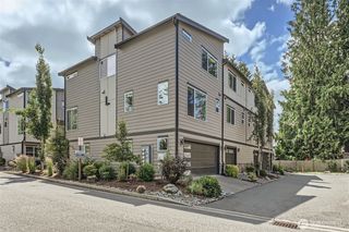 14913 48th Avenue W #L-4, Edmonds, WA 98026
