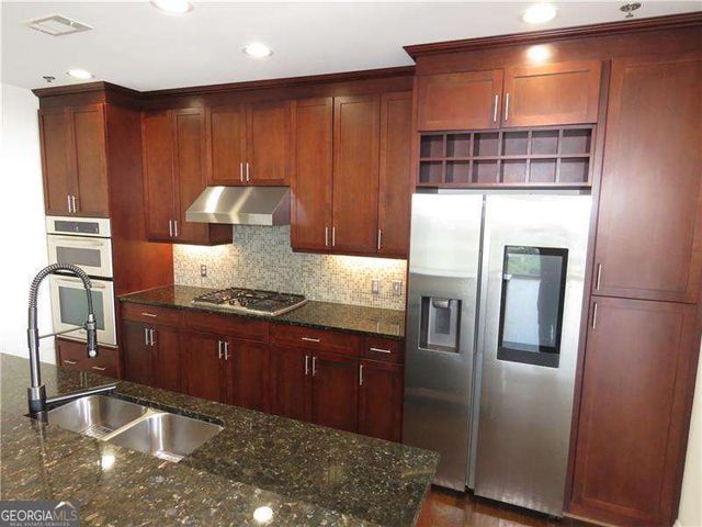 270 17th Street NW 3801, Atlanta, GA 30363