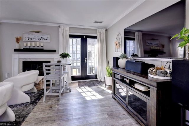 162 Wellesley DR, Newport News, VA 23606