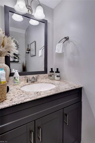 162 Wellesley DR, Newport News, VA 23606