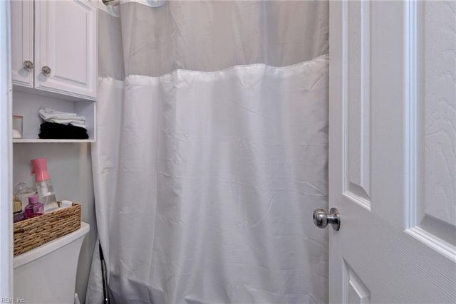 162 Wellesley DR, Newport News, VA 23606