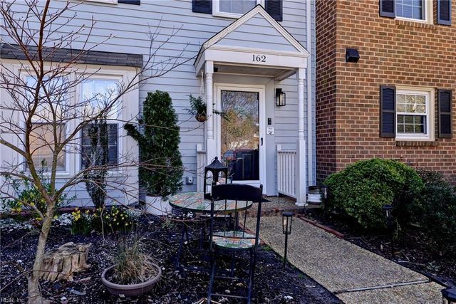 162 Wellesley DR, Newport News, VA 23606