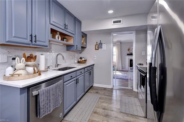 162 Wellesley DR, Newport News, VA 23606