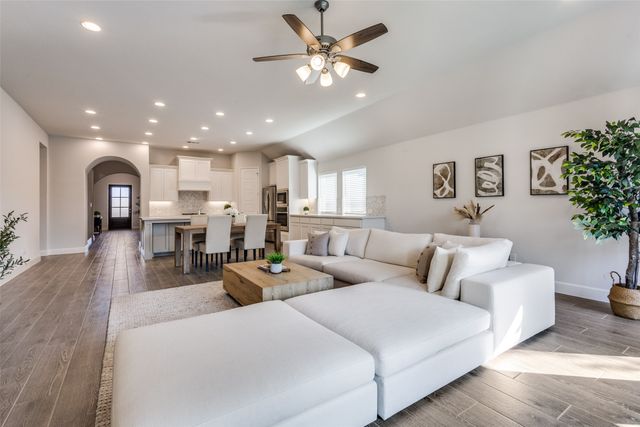 904 Saffold Trail, Mckinney, TX 75071