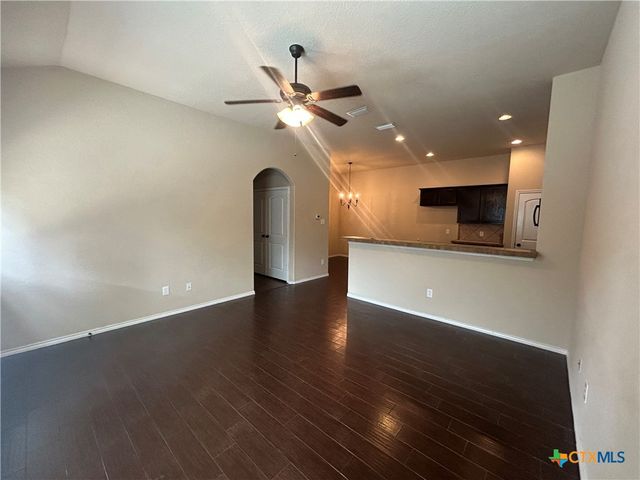295 Rosalie Drive, New Braunfels, TX 78130