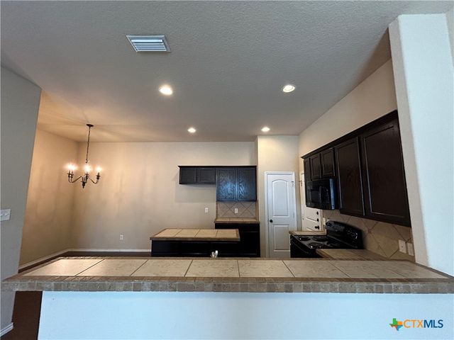 295 Rosalie Drive, New Braunfels, TX 78130