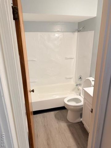 1250 Admiral Drive, Bellefontaine Nghbrs, MO 63137