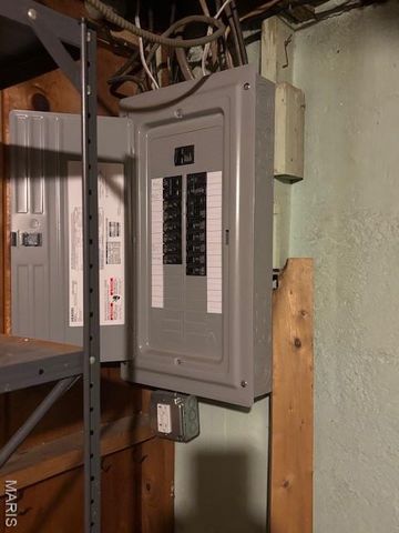 1250 Admiral Drive, Bellefontaine Nghbrs, MO 63137