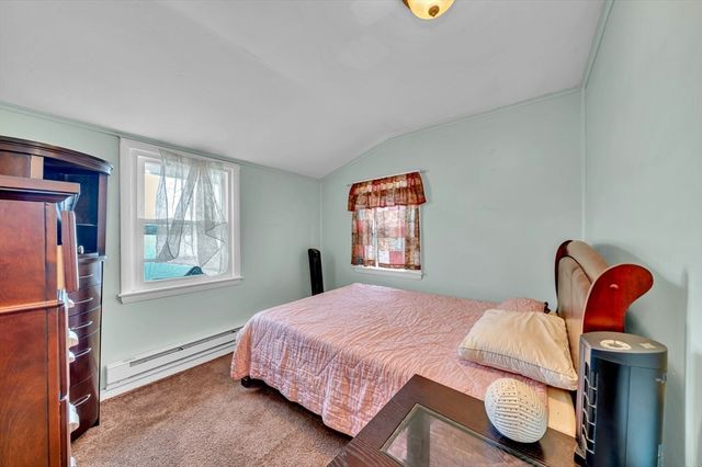 1 Bisson Ln, Merrimac, MA 01860