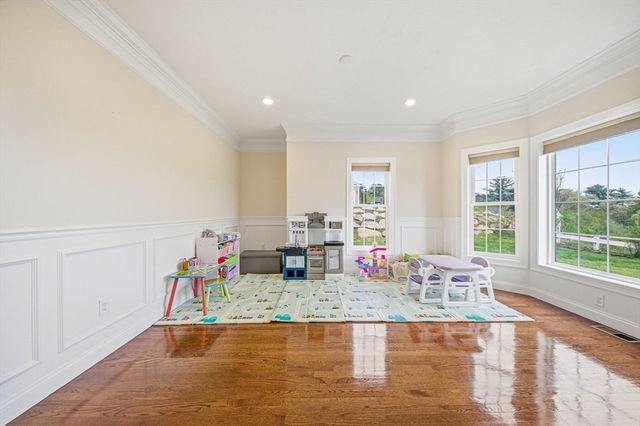 85 Old Cart Path, Holliston, MA 01746