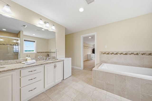 85 Old Cart Path, Holliston, MA 01746