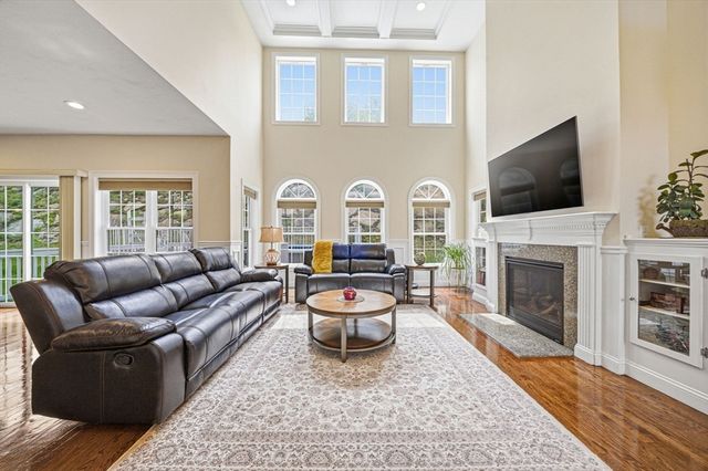 85 Old Cart Path, Holliston, MA 01746