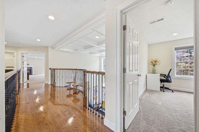 85 Old Cart Path, Holliston, MA 01746