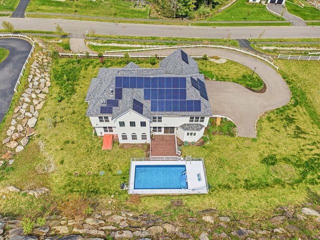 85 Old Cart Path, Holliston, MA 01746