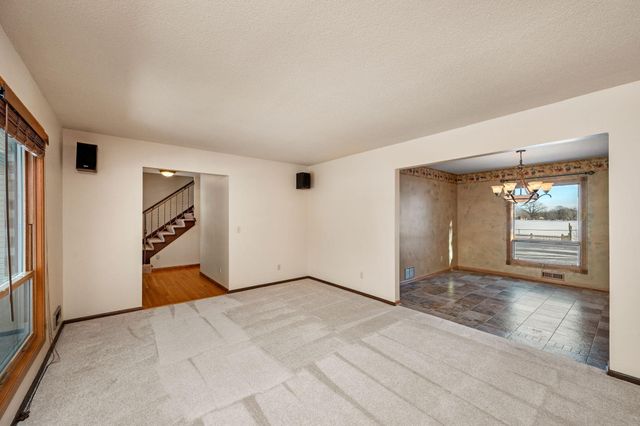 10470 Lancaster Lane N, Maple Grove, MN 55369