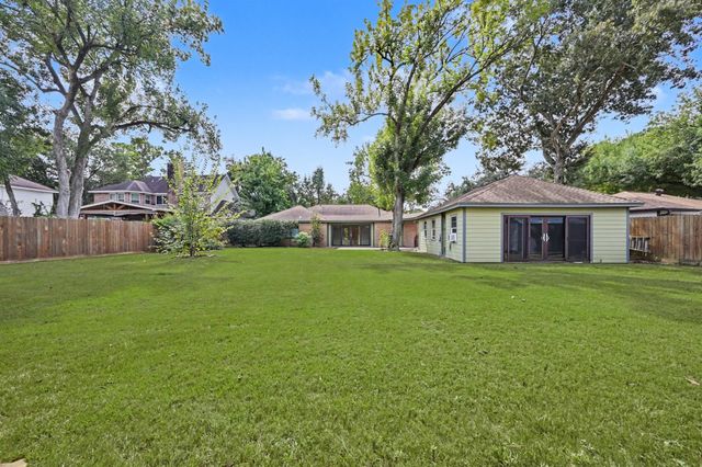 16106 Crawford Street, Jersey Village, TX 77040