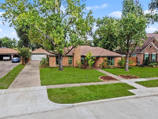 16106 Crawford Street, Jersey Village, TX 77040