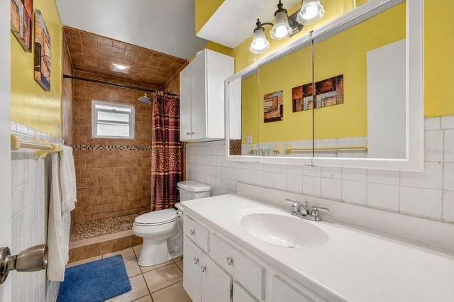 1336 E LAKE SHORE BOULEVARD, Kissimmee, FL 34744