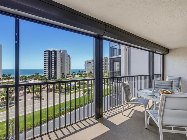 11030 Gulf Shore DR 503, Naples, FL 34108