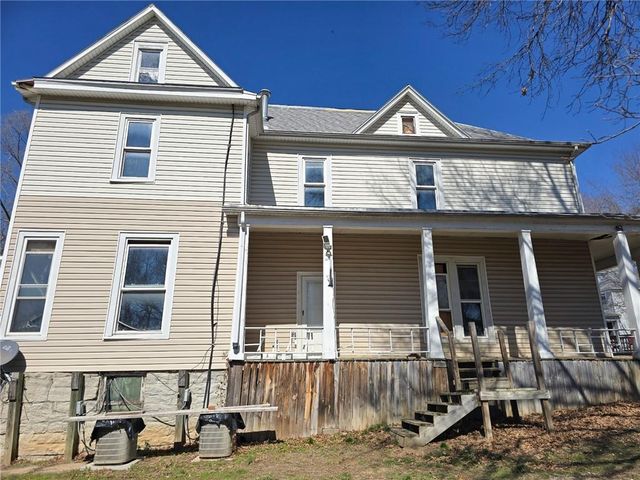 715 Magnolia Avenue, Excelsior Springs, MO 64024