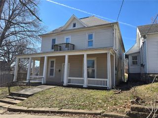 715 Magnolia Avenue, Excelsior Springs, MO 64024