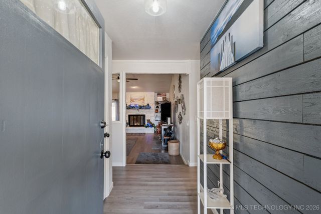 2700 E El Paso Street, Broken Arrow, OK 74014