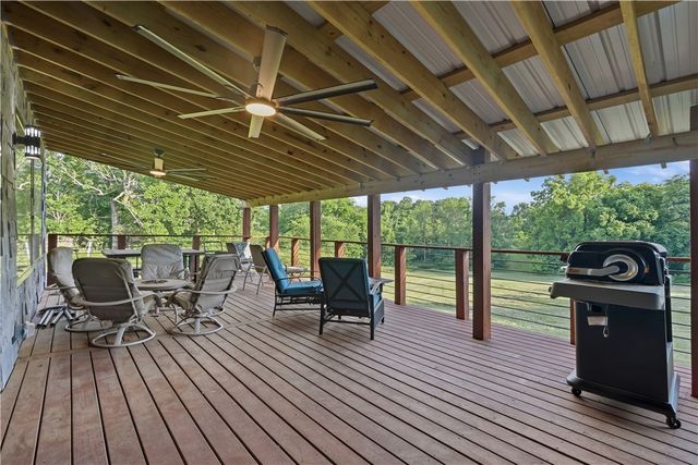 394 Madison 1555, Eureka Springs, AR 72632