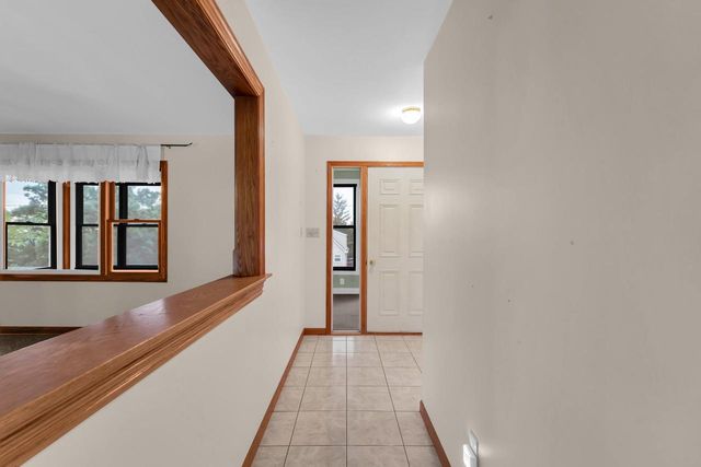 W1328 Glenwood ROAD, Lake Geneva, WI 53147