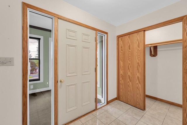 W1328 Glenwood ROAD, Lake Geneva, WI 53147