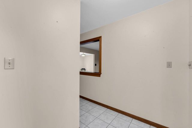 W1328 Glenwood ROAD, Lake Geneva, WI 53147