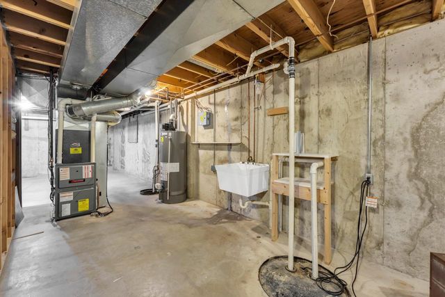 W1328 Glenwood ROAD, Lake Geneva, WI 53147