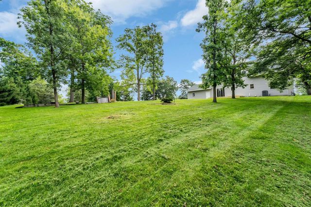 W1328 Glenwood ROAD, Lake Geneva, WI 53147