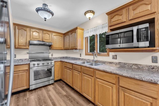 W1328 Glenwood ROAD, Lake Geneva, WI 53147