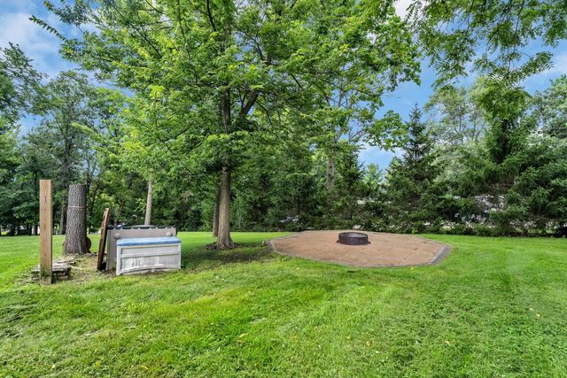 W1328 Glenwood ROAD, Lake Geneva, WI 53147