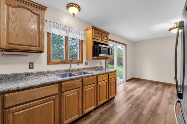 W1328 Glenwood ROAD, Lake Geneva, WI 53147