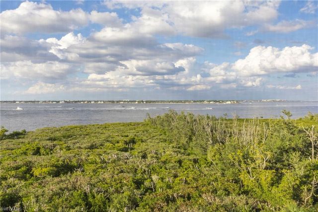 11640 Court Of Palms 303, Fort Myers, FL 33908