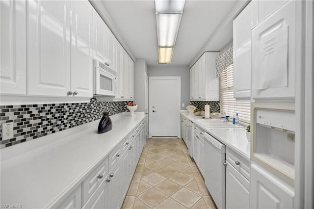 11640 Court Of Palms 303, Fort Myers, FL 33908