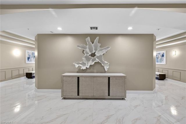 11640 Court Of Palms 303, Fort Myers, FL 33908